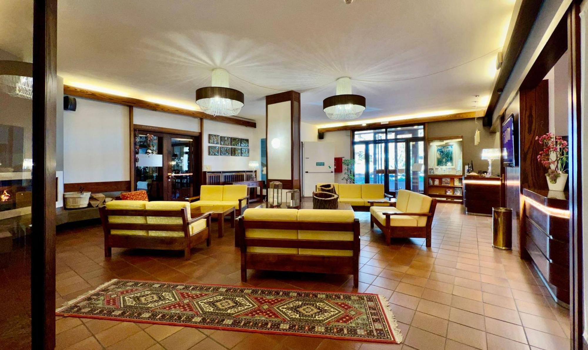 Hotel Bella Venezia Латизана Экстерьер фото